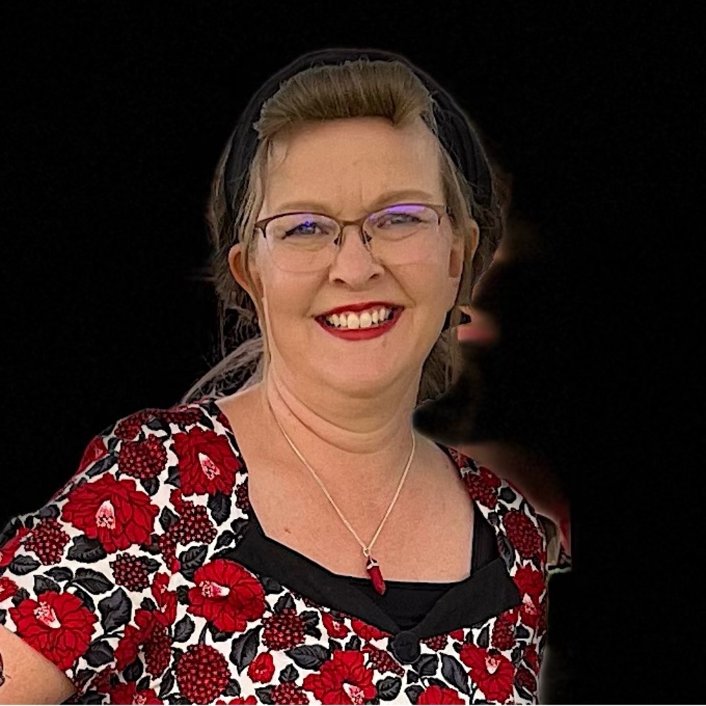 Meet your Posher, Beverly